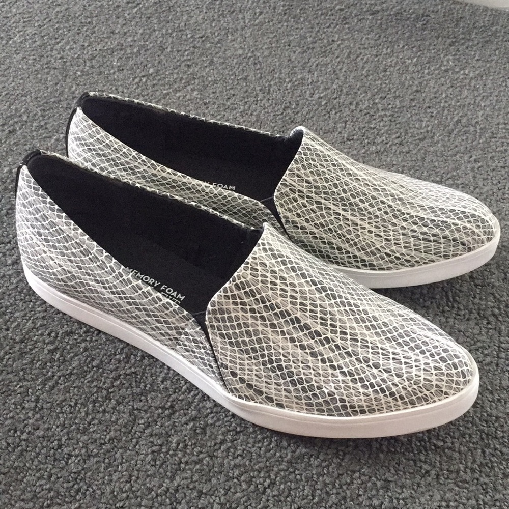 Dr. Scholl’s Sneakers - size 7.5